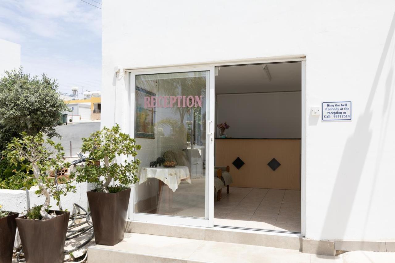 Christothea Apartments Ayia Napa Bagian luar foto